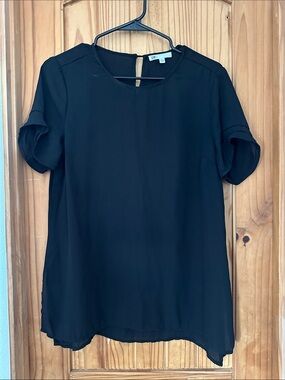 DR2 Black Short Sleeve Round Neck Top